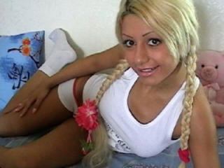 petite teen webcam
